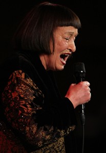 Sheila Jordan mic