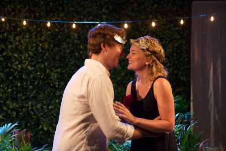 Cary Donaldson and Rachel Mewbron as Romeo and Juliet (Photo credit: Matt Harrington)