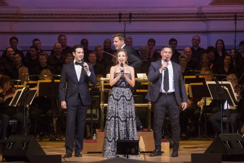 Soloists Colin Donnell, Laura Osnes and Nathan Gunn with music director Steven Reineke and The New York Pops in “The Musical World of Lerner and Loewe” (October 14, 2016) (Photo credit: Richard Termine)